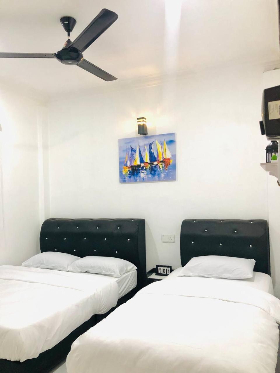 Roomstay By Abe Cottage Kampung Kuala Besut Extérieur photo